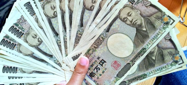 Make Extra Money in Japan - Yen