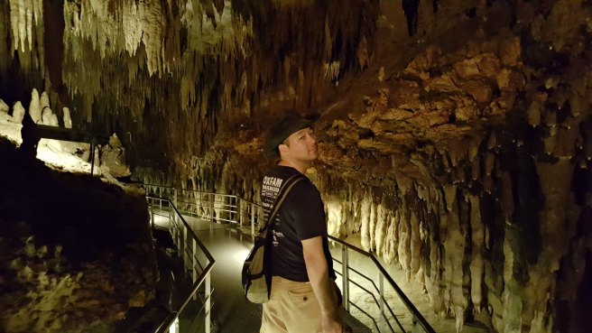 How Okinawa is Different from Mainland Japan - Boyfriend in the Okinawa Caverns